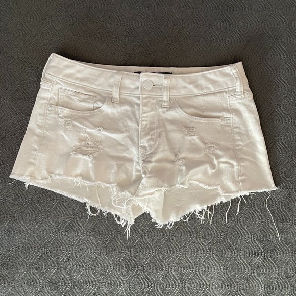 Express White Denim Shorts - Picture 2 of 5